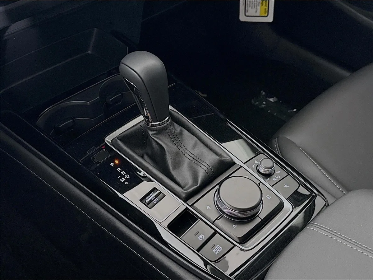 2025 Mazda CX-30 2.5 S Select Sport thumbnail 25