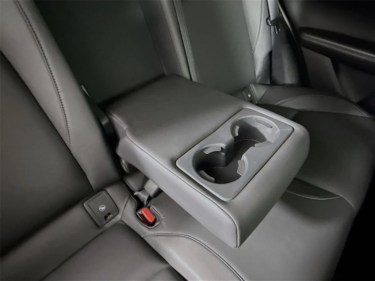 2025 Mazda CX-30 2.5 S Select Sport thumbnail 37