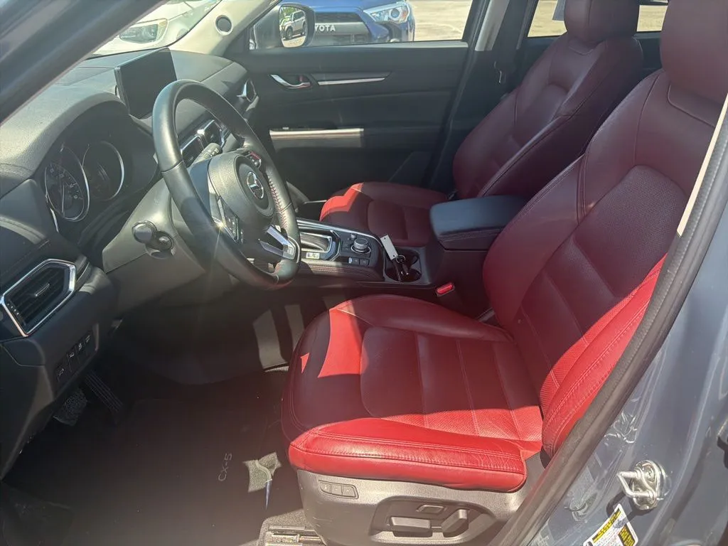 2025 Mazda CX-5 2.5 S Carbon Edition thumbnail 12