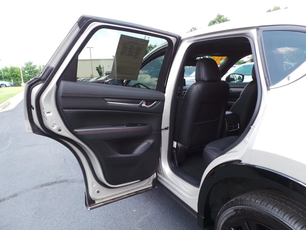 2025 Mazda CX-5 2.5 Turbo Premium Package thumbnail 35