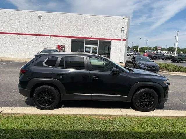 2025 Mazda CX-50 2.5 S Preferred Package thumbnail 10