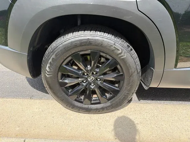 2025 Mazda CX-50 2.5 S Preferred Package thumbnail 12