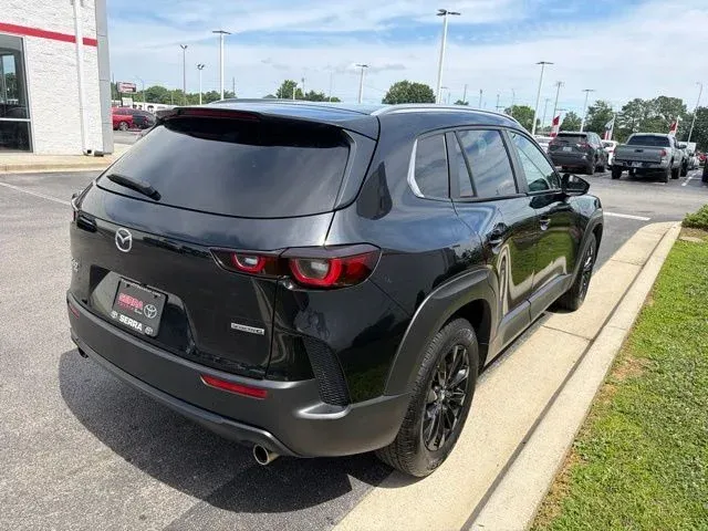 2025 Mazda CX-50 2.5 S Preferred Package thumbnail 9