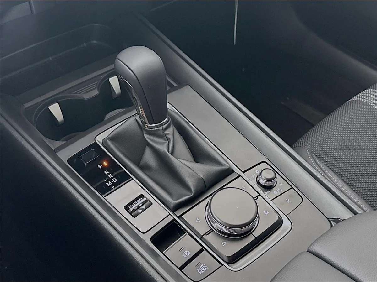 2025 Mazda CX-50 2.5 S Preferred Package thumbnail 25