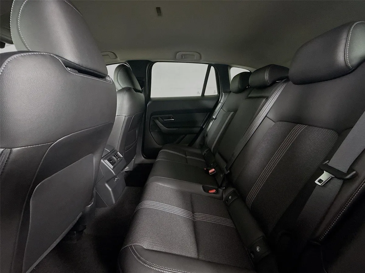2025 Mazda CX-50 2.5 S Preferred Package thumbnail 31