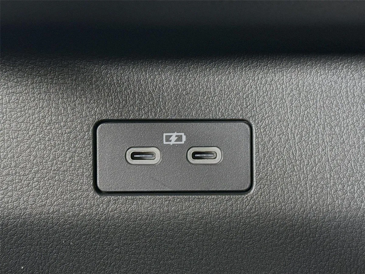 2025 Mazda CX-50 2.5 S Preferred Package thumbnail 38
