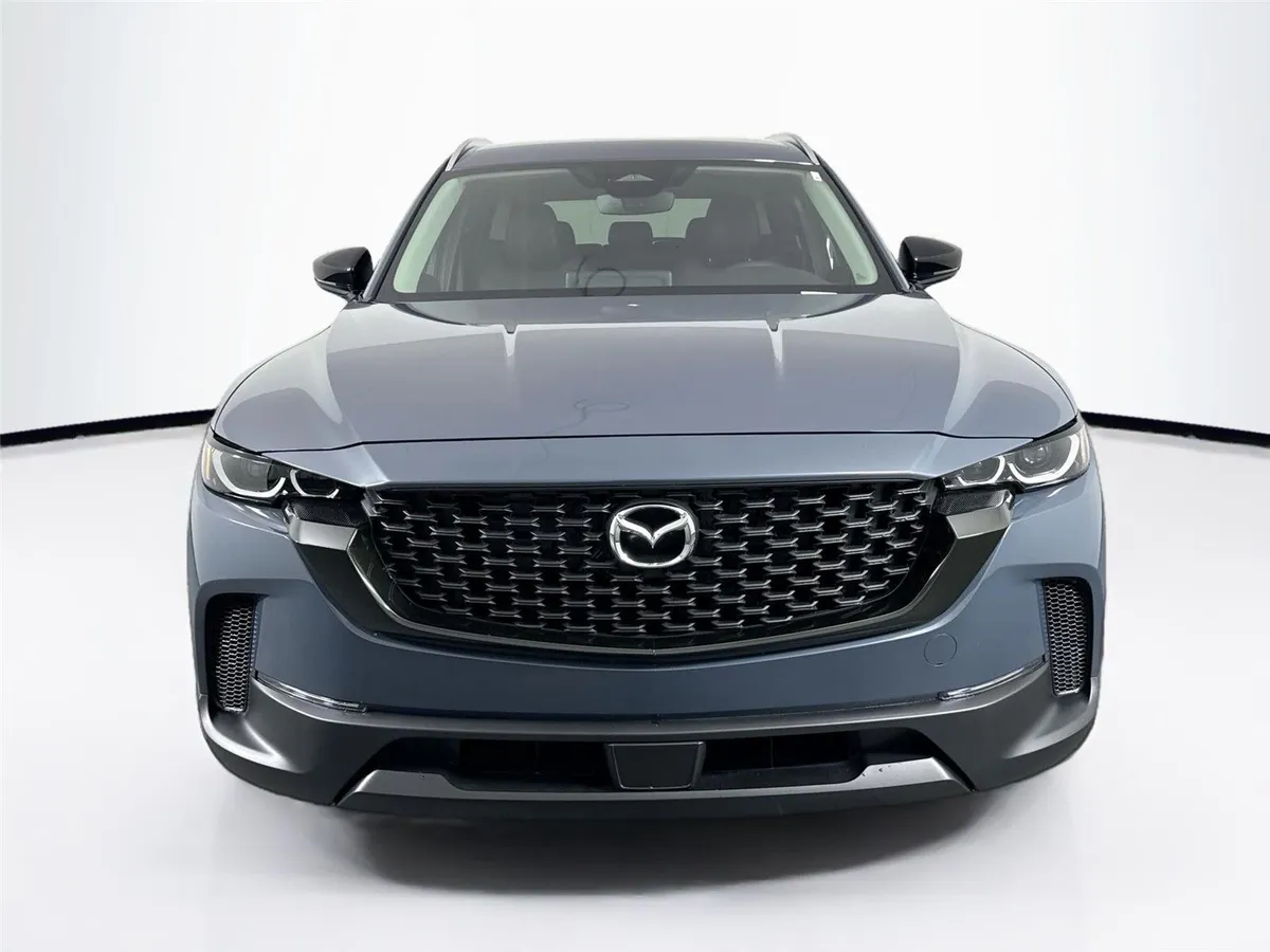 2025 Mazda CX-50 2.5 S Preferred Package thumbnail 3