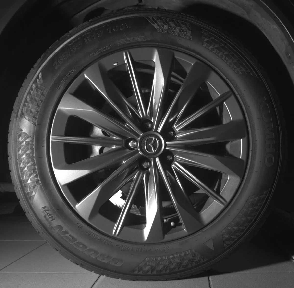 2025 Mazda CX-70 3.3 Turbo Preferred Package thumbnail 11