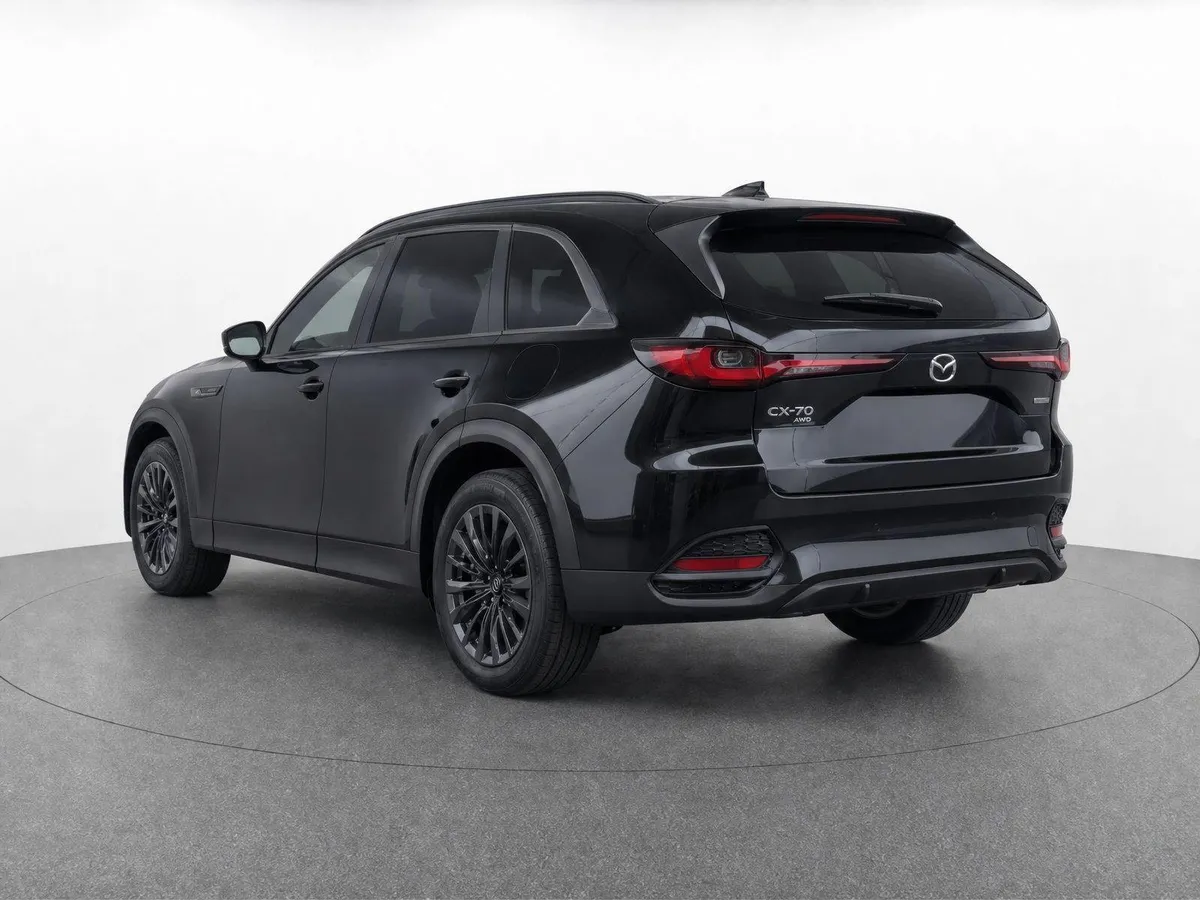 2025 Mazda CX-70 3.3 Turbo Preferred Package thumbnail 3