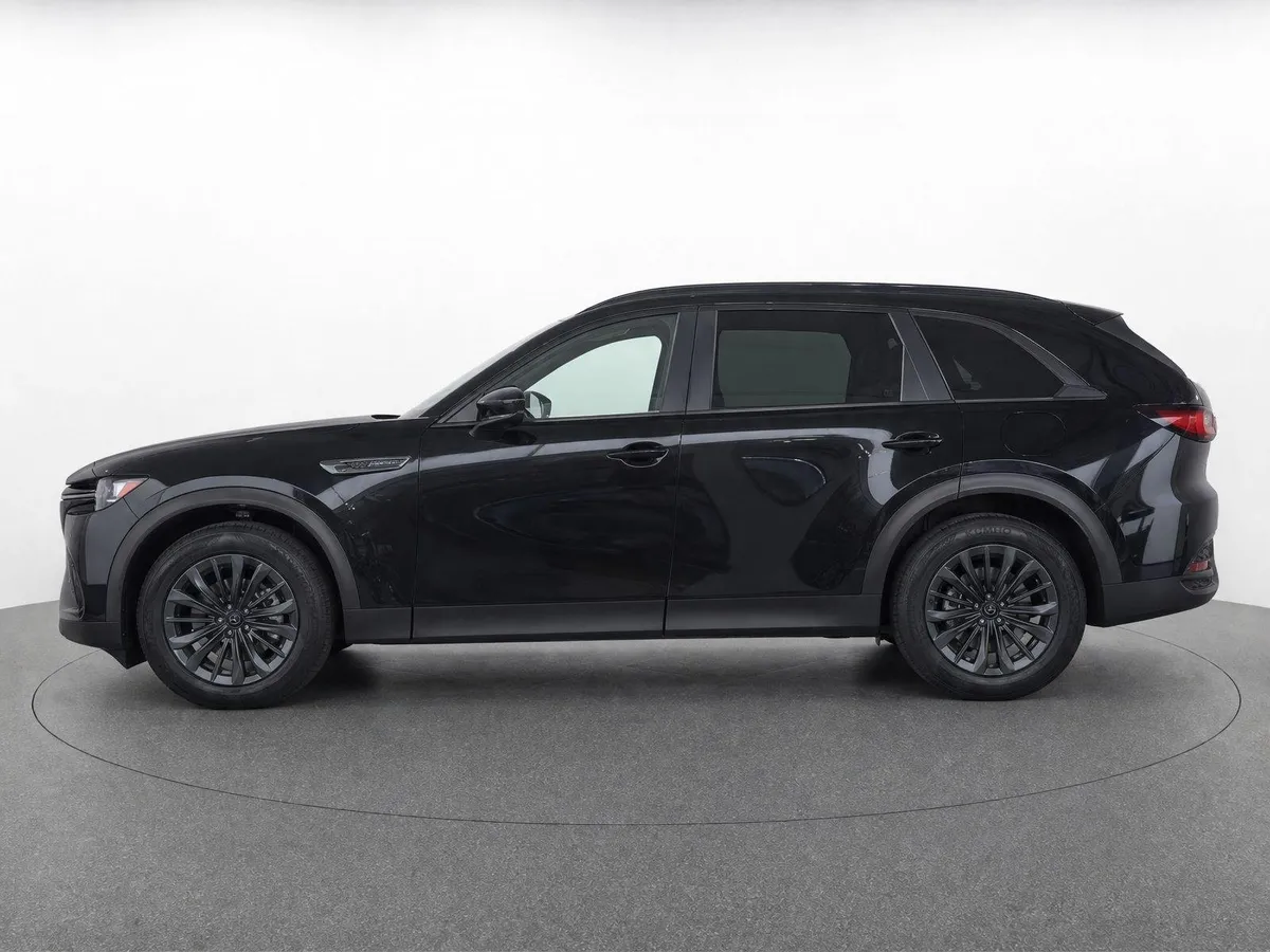 2025 Mazda CX-70 3.3 Turbo Preferred Package thumbnail 6