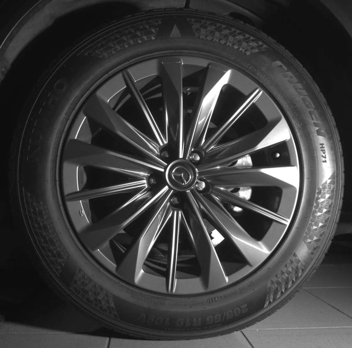 2025 Mazda CX-70 3.3 Turbo Preferred Package thumbnail 9