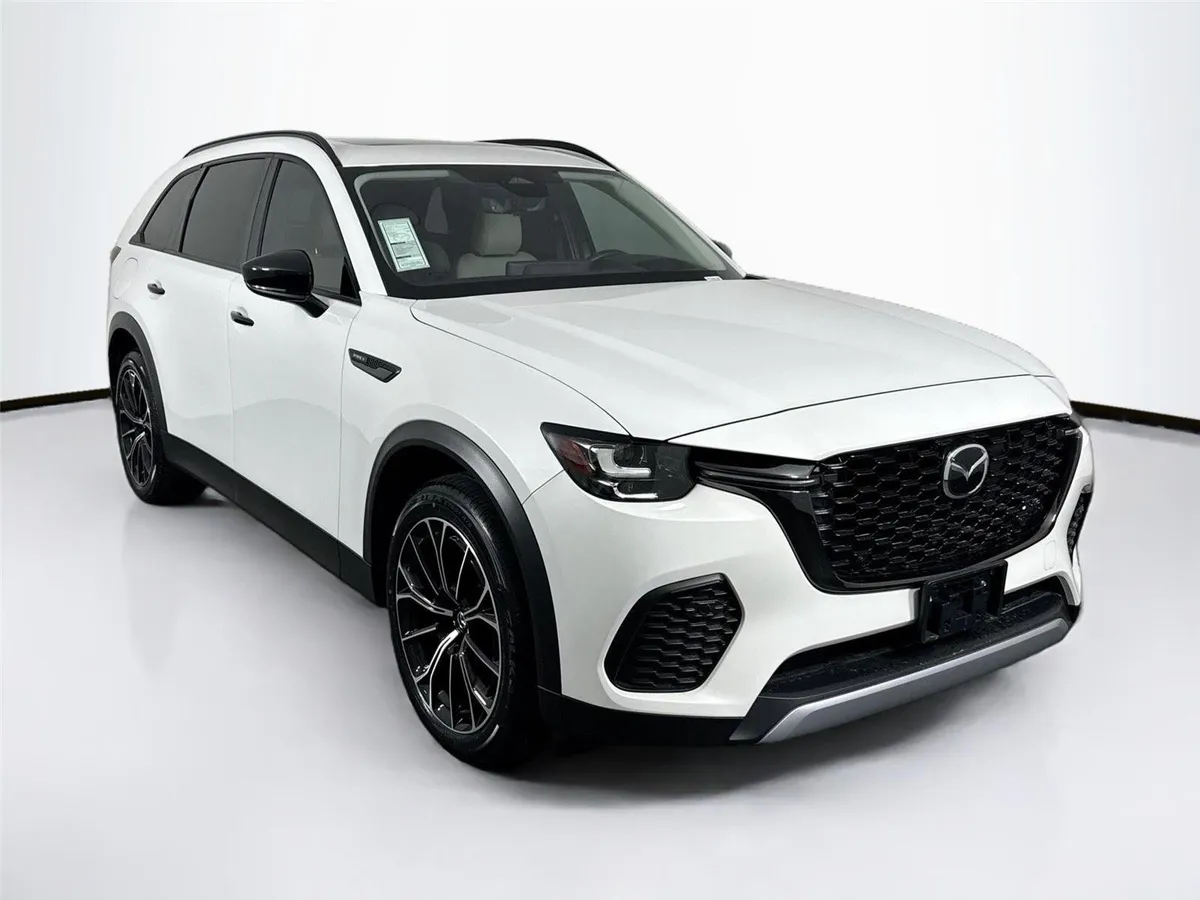 2025 Mazda CX-70 PHEV Premium Package thumbnail 10