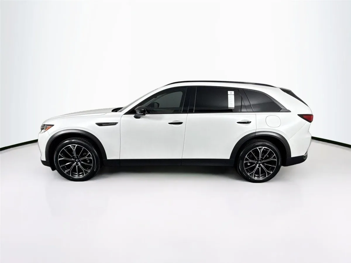2025 Mazda CX-70 PHEV Premium Package thumbnail 14