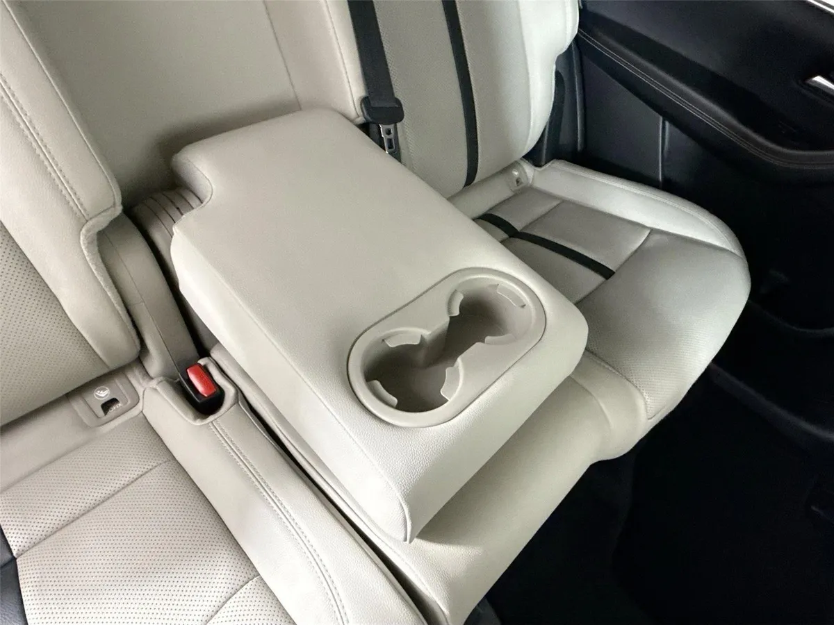 2025 Mazda CX-70 PHEV Premium Package thumbnail 43