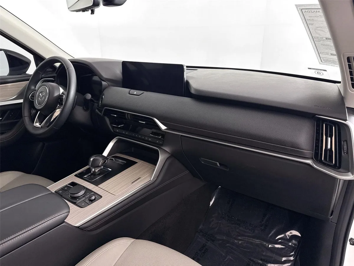 2025 Mazda CX-70 PHEV Premium Package thumbnail 46