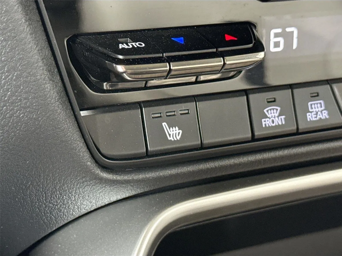 2025 Mazda CX-70 PHEV Premium Package thumbnail 8