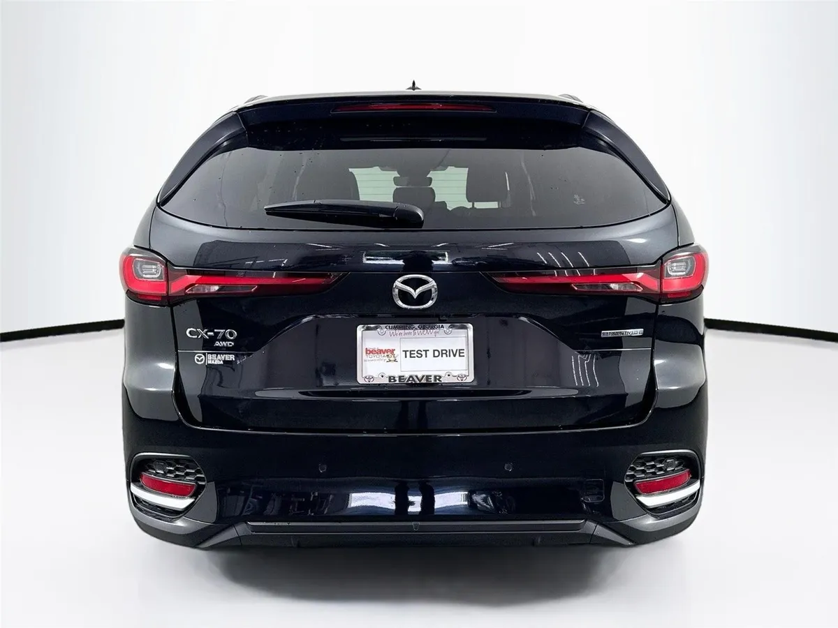 2025 Mazda CX-70 PHEV Premium Plus Package thumbnail 12