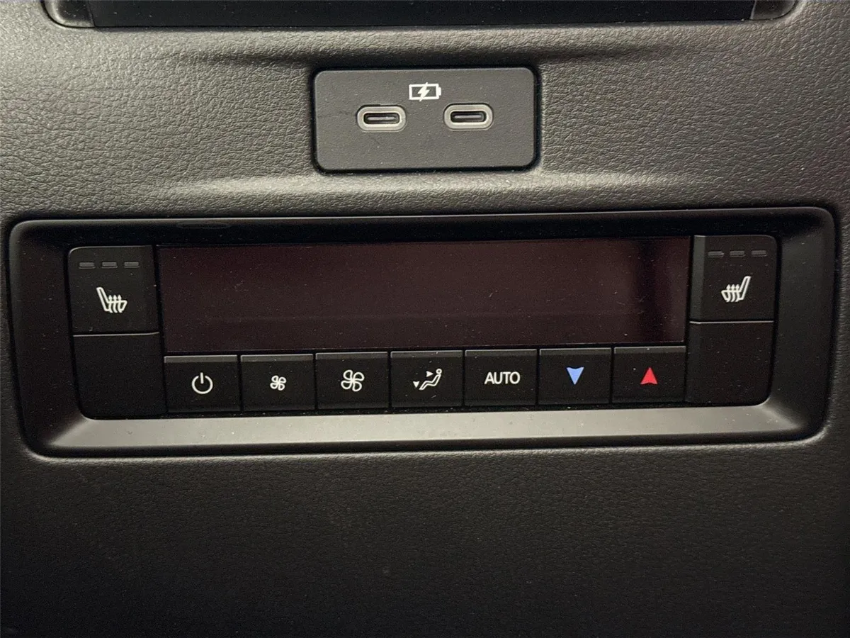 2025 Mazda CX-70 PHEV Premium Plus Package thumbnail 39