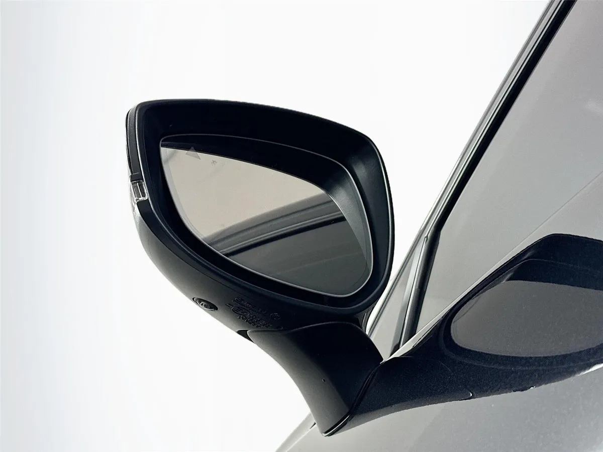 2025 Mazda CX-70 PHEV Premium Plus Package thumbnail 5