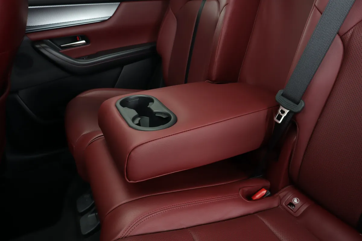 2025 Mazda CX-70 PHEV Premium Plus Package thumbnail 25