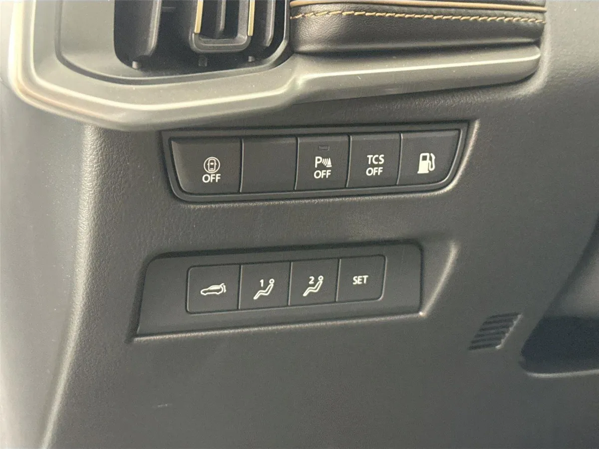2025 Mazda CX-90 PHEV Premium Plus Package thumbnail 16