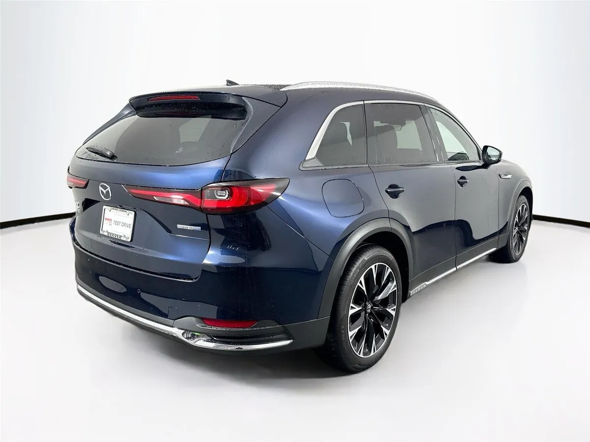 2025 Mazda CX-90 PHEV Premium Plus Package thumbnail 2
