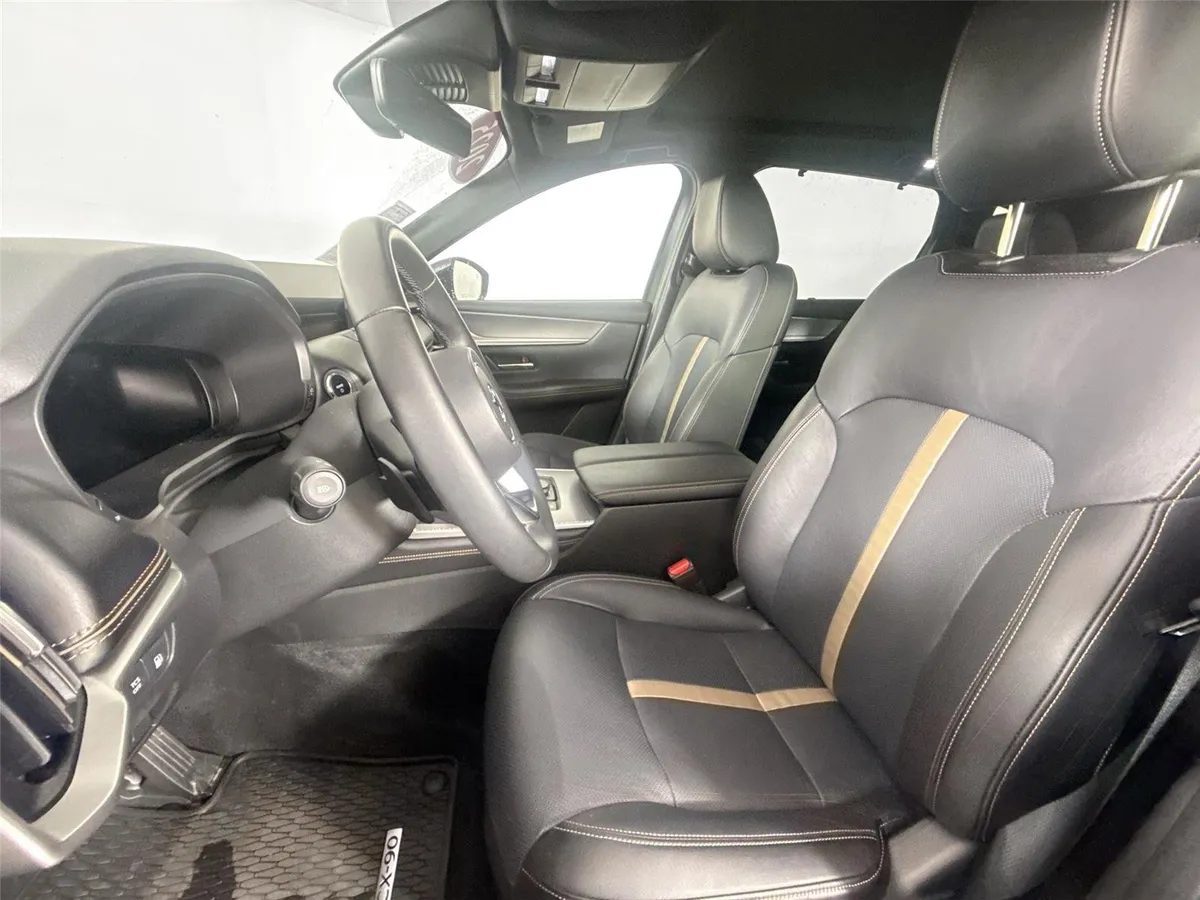 2025 Mazda CX-90 PHEV Premium Plus Package thumbnail 3