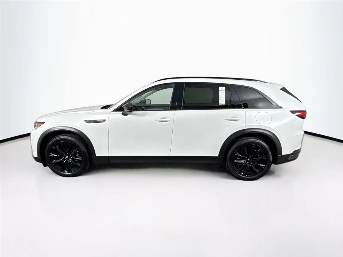 2025 Mazda CX-90 PHEV Premium Sport thumbnail 14