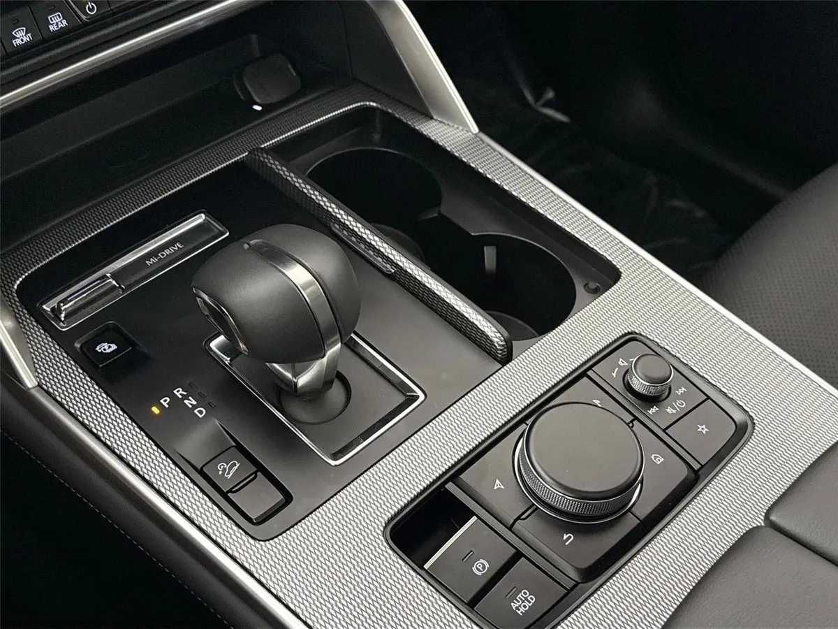 2025 Mazda CX-90 PHEV Premium Sport thumbnail 27