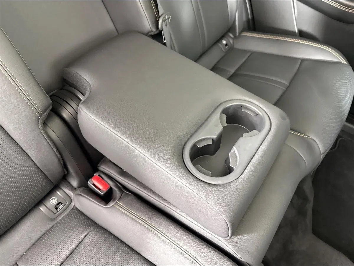2025 Mazda CX-90 PHEV Premium Sport thumbnail 45