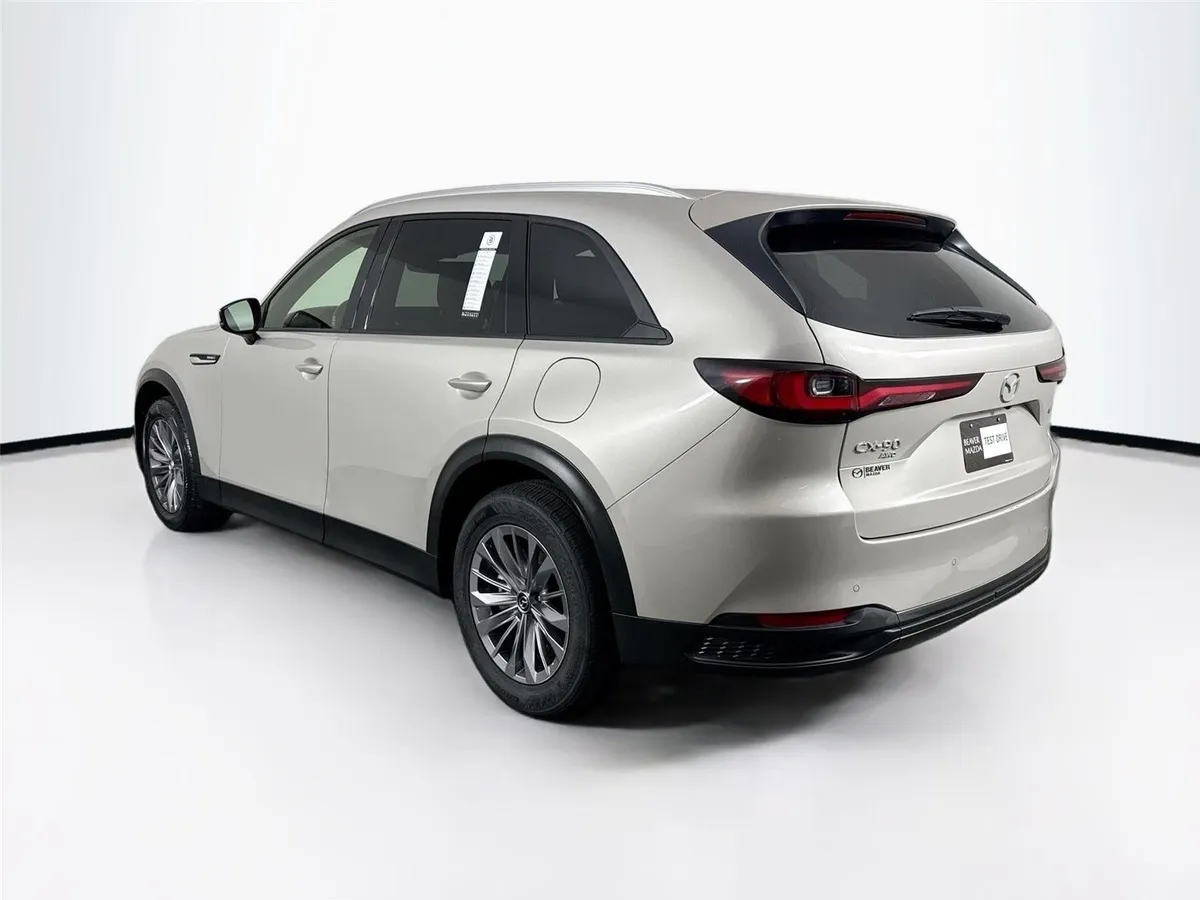 2025 Mazda CX-90 Preferred Package thumbnail 13