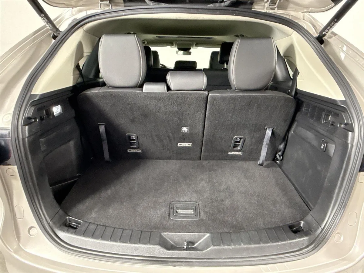 2025 Mazda CX-90 Preferred Package thumbnail 38