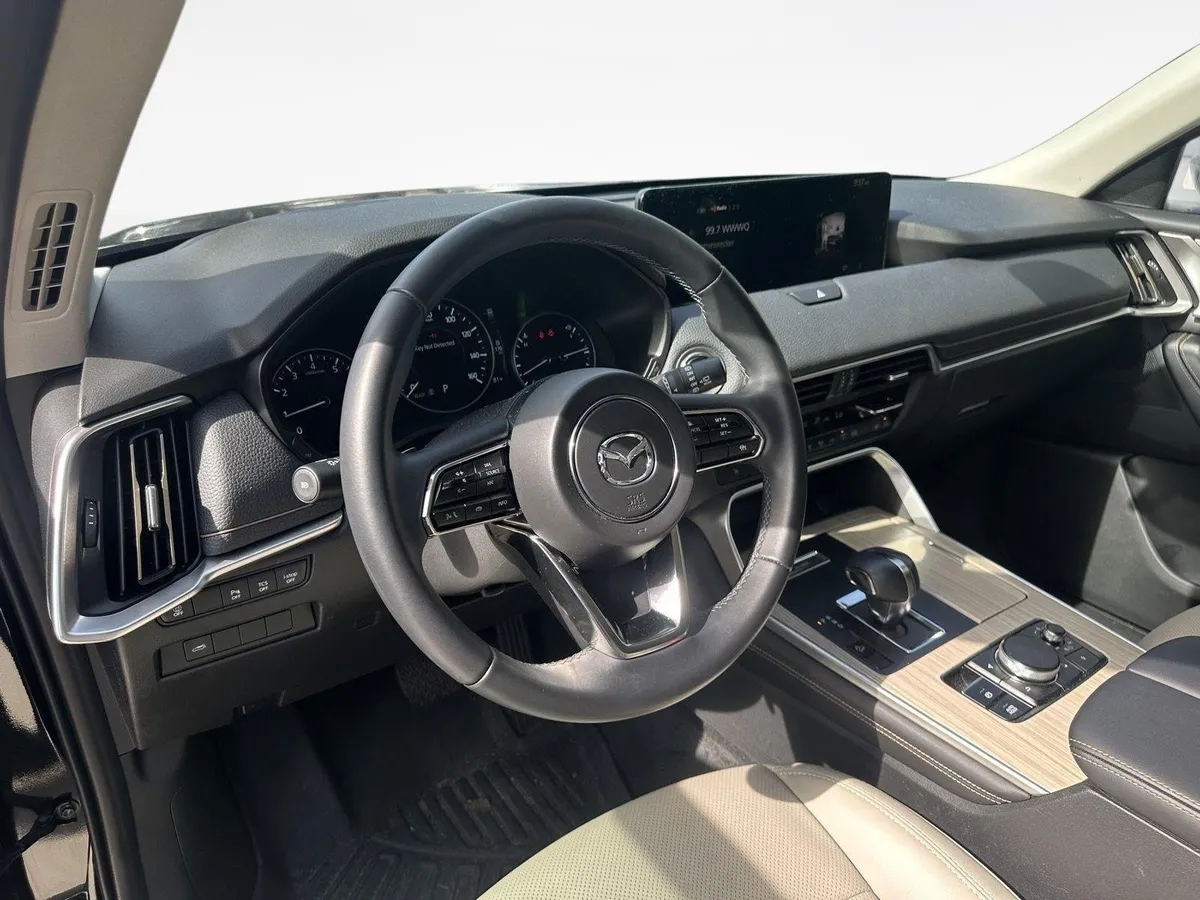 2025 Mazda CX-90 Preferred Package thumbnail 11
