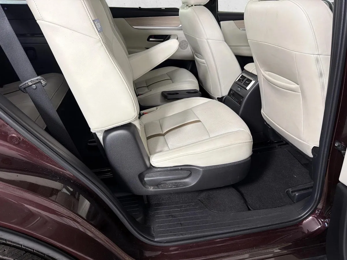 2025 Mazda CX-90 Premium Plus Package thumbnail 16