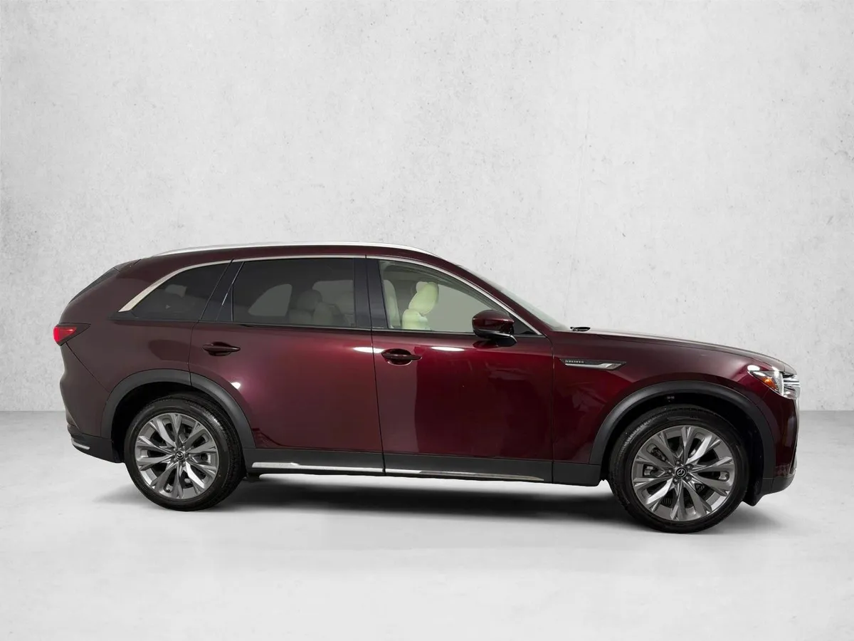 2025 Mazda CX-90 Premium Plus Package thumbnail 3