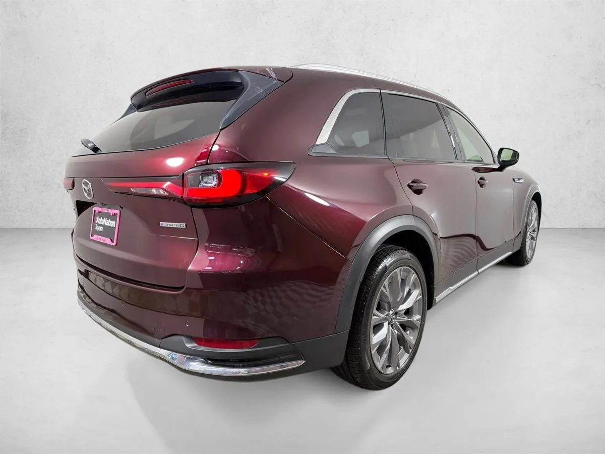2025 Mazda CX-90 Premium Plus Package thumbnail 4
