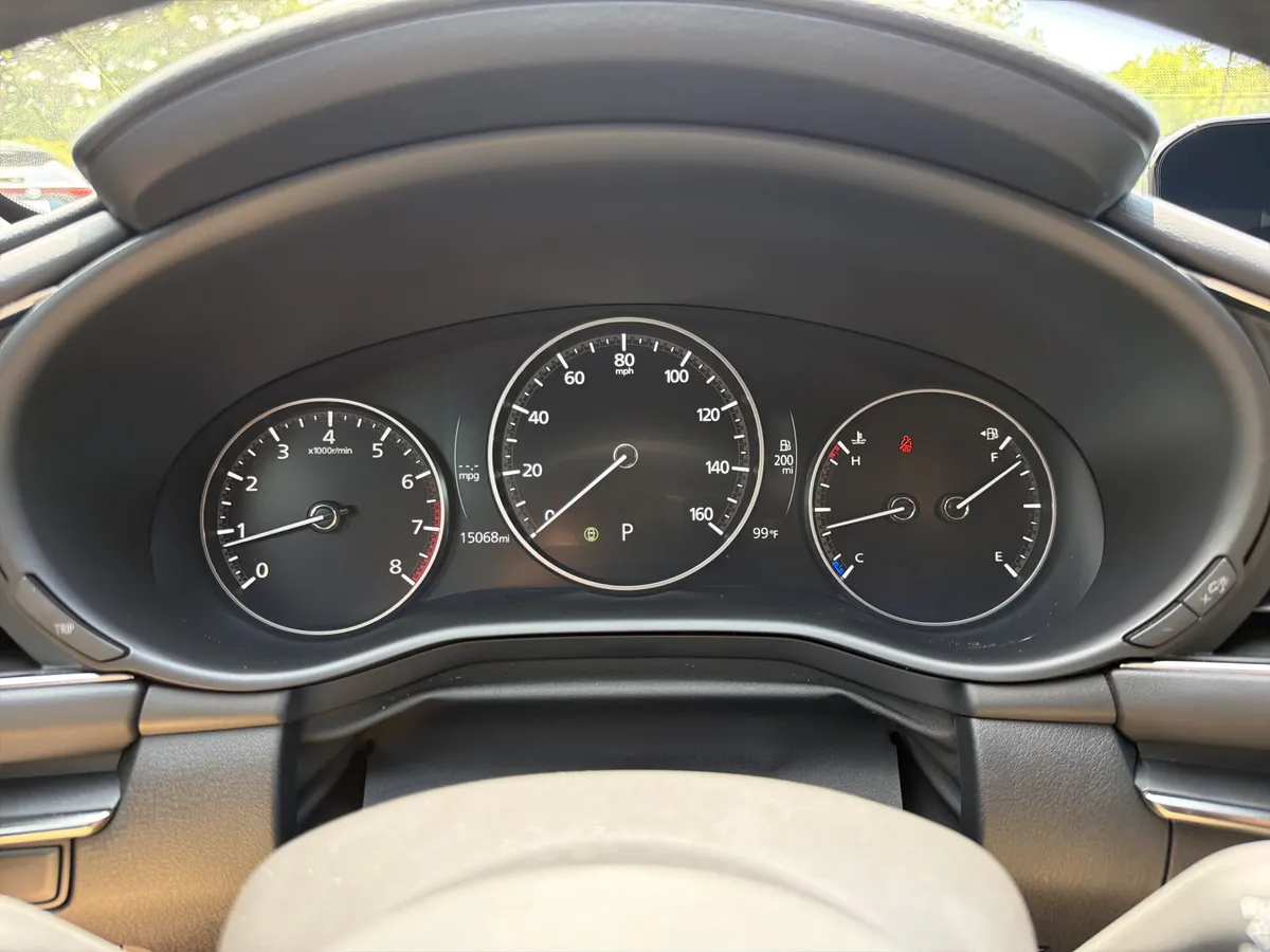 2025 Mazda Mazda3 2.5 S Preferred Package thumbnail 11