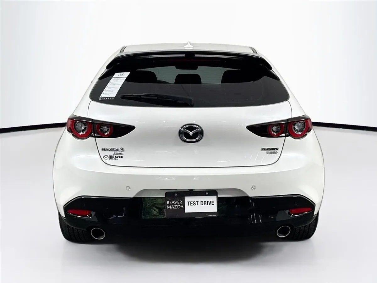 2025 Mazda Mazda3 Hatchback 2.5 Turbo Premium Plus thumbnail 12
