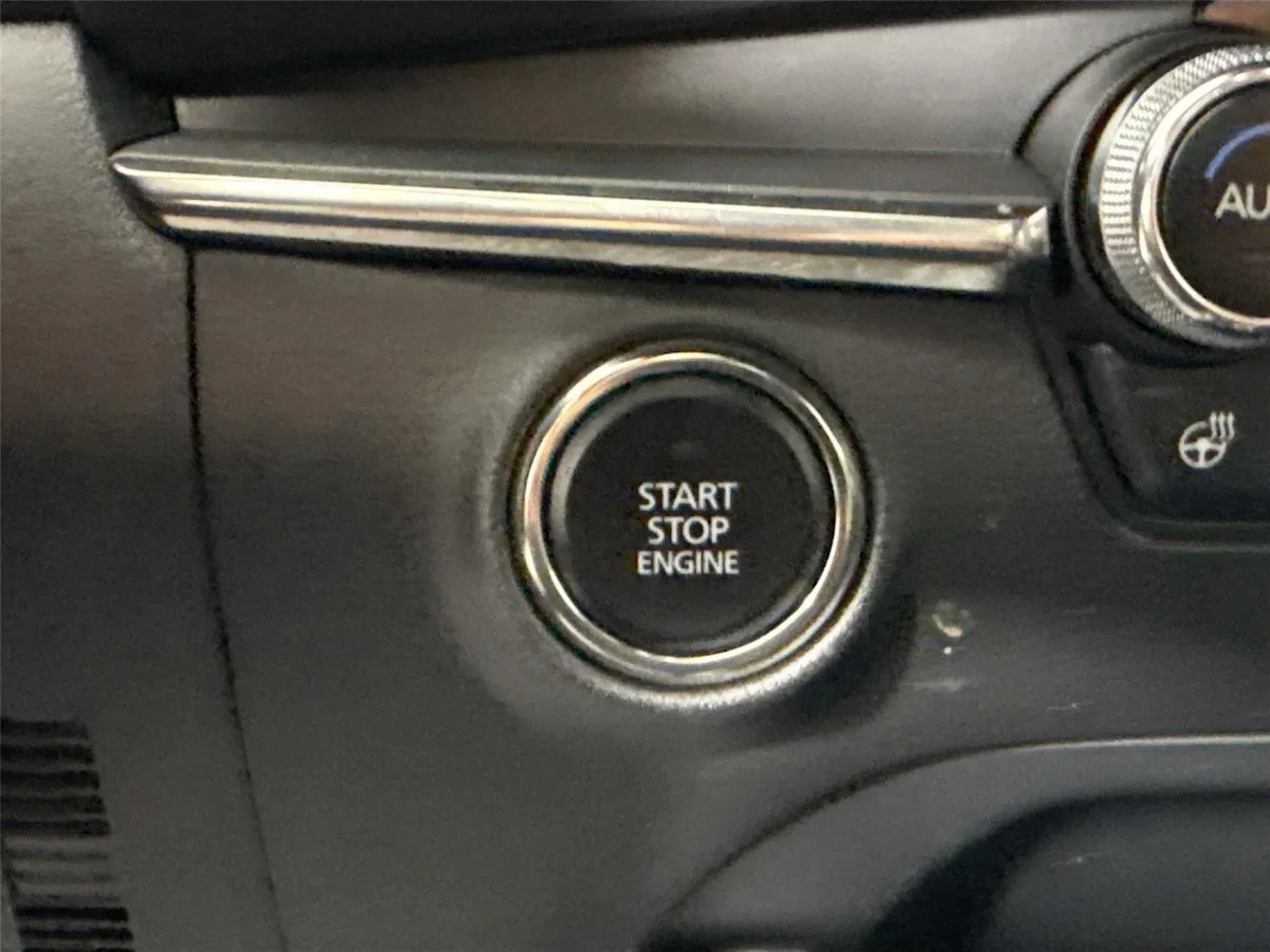 2025 Mazda Mazda3 Hatchback 2.5 Turbo Premium Plus thumbnail 21