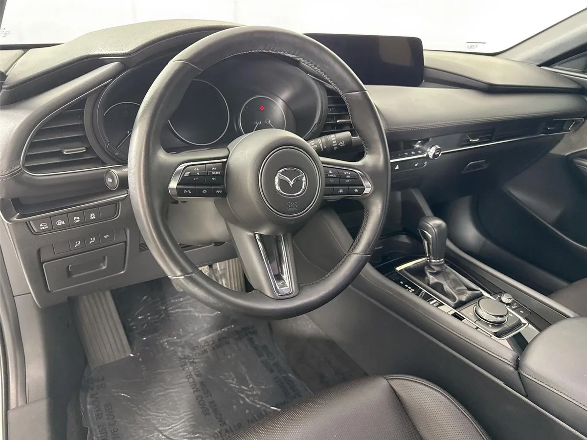 2025 Mazda Mazda3 Hatchback 2.5 Turbo Premium Plus thumbnail 4