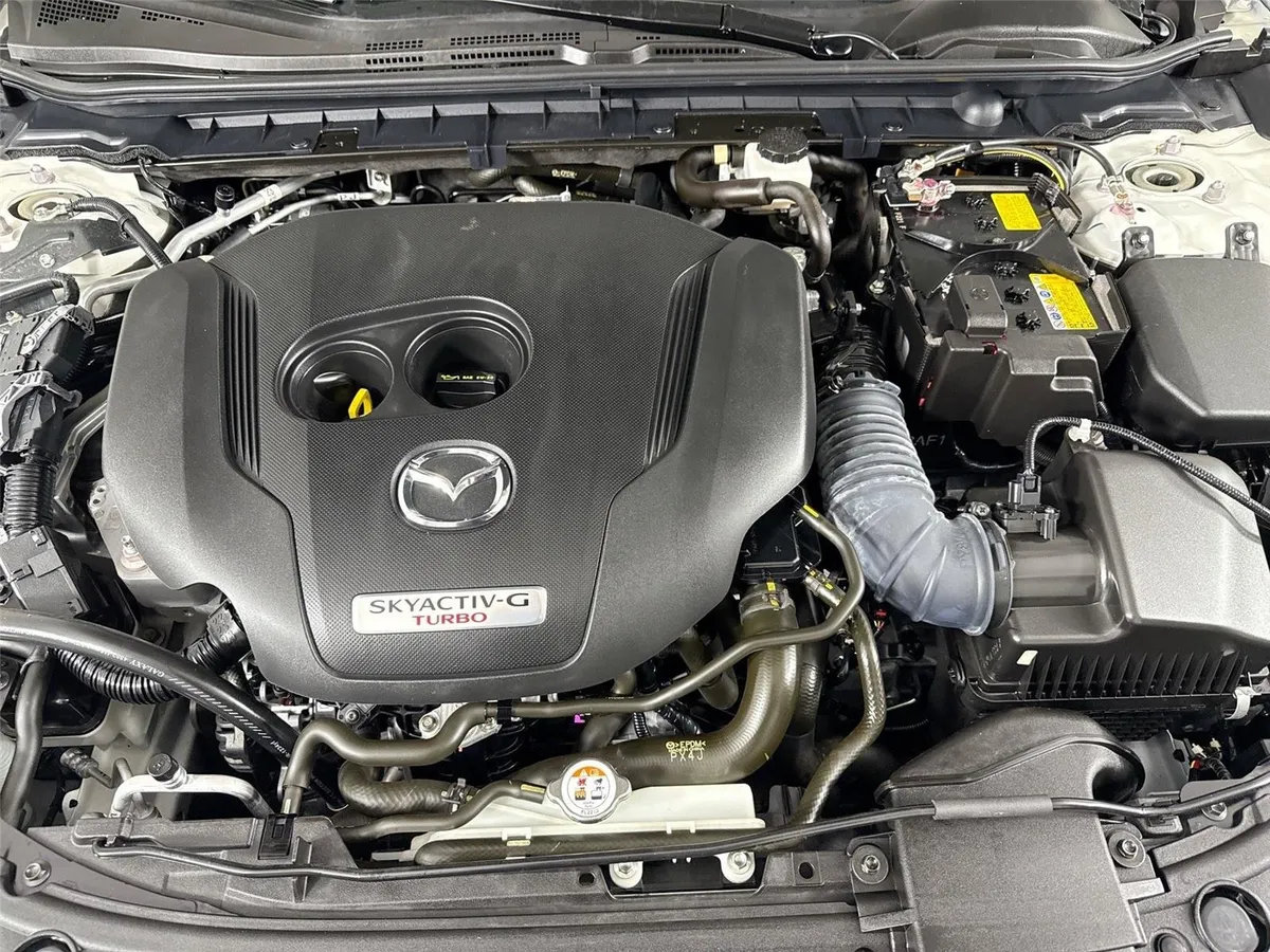 2025 Mazda Mazda3 Hatchback 2.5 Turbo Premium Plus thumbnail 45