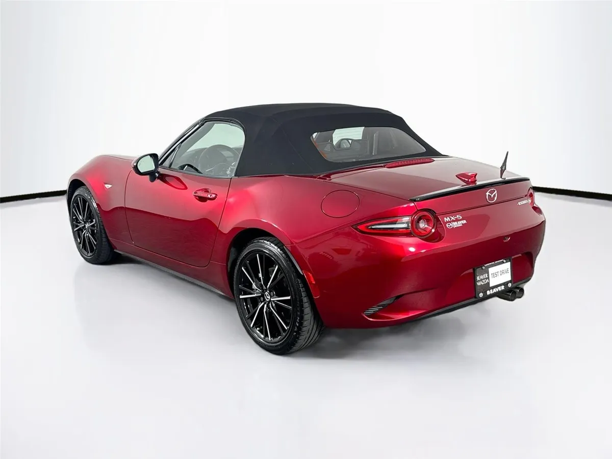 2025 Mazda MX-5 Miata Grand Touring thumbnail 13