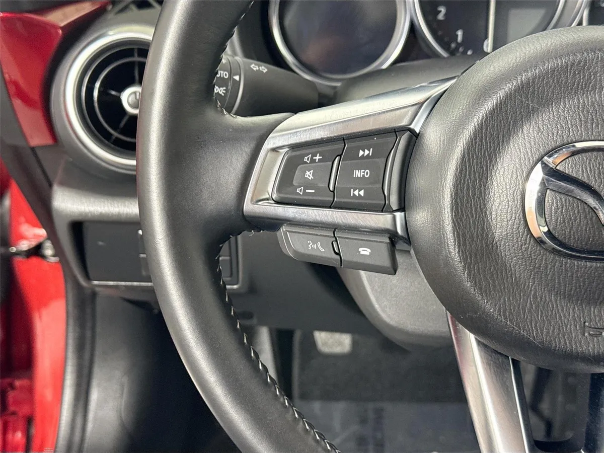 2025 Mazda MX-5 Miata Grand Touring thumbnail 21
