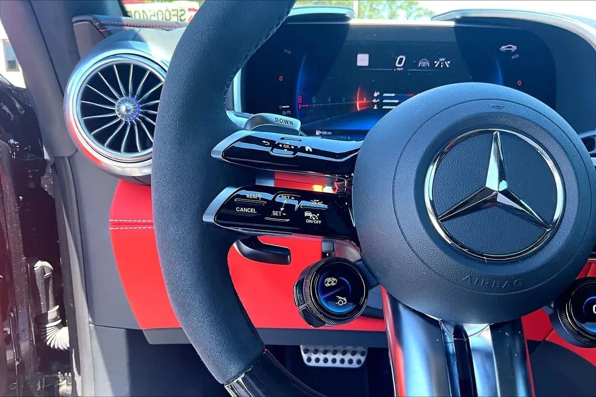 2025 Mercedes-Benz AMG® GT AMG® GT 55 thumbnail 24