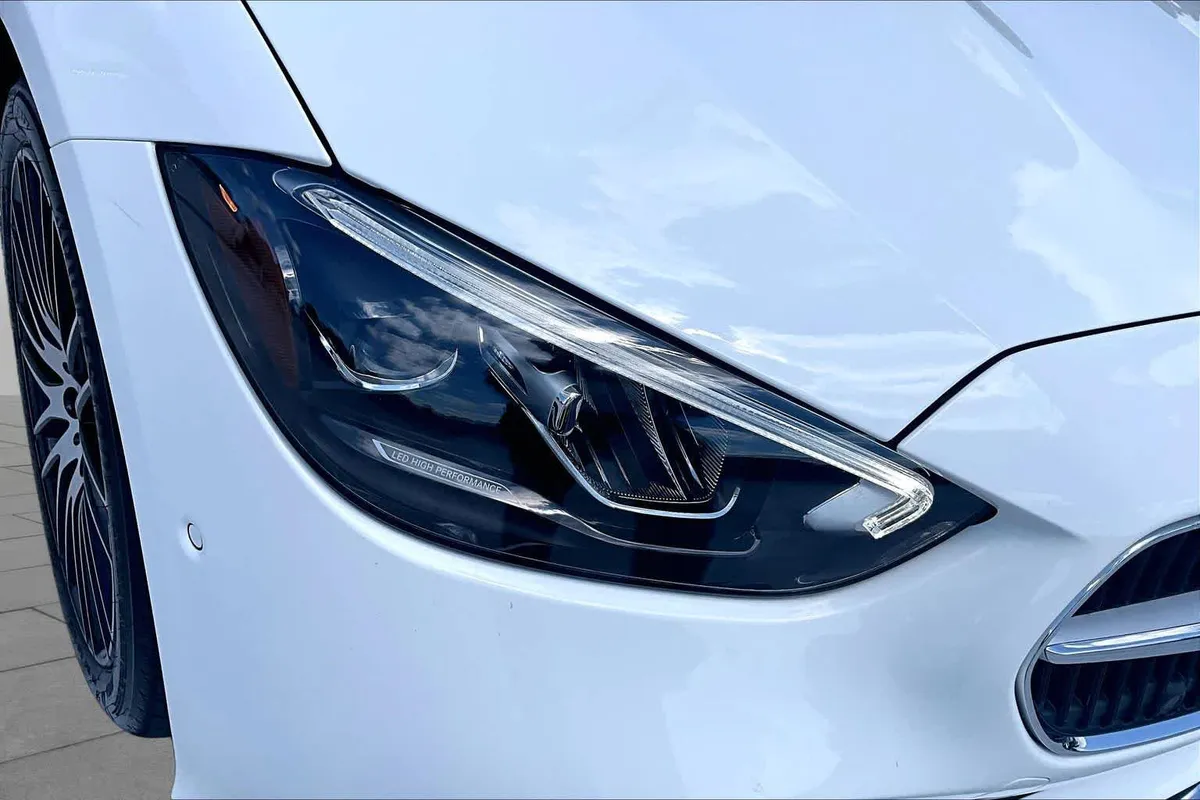 2025 Mercedes-Benz C 300 C 300 thumbnail 28