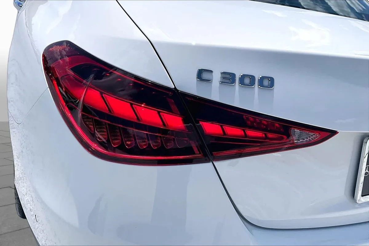 2025 Mercedes-Benz C 300 C 300 thumbnail 29