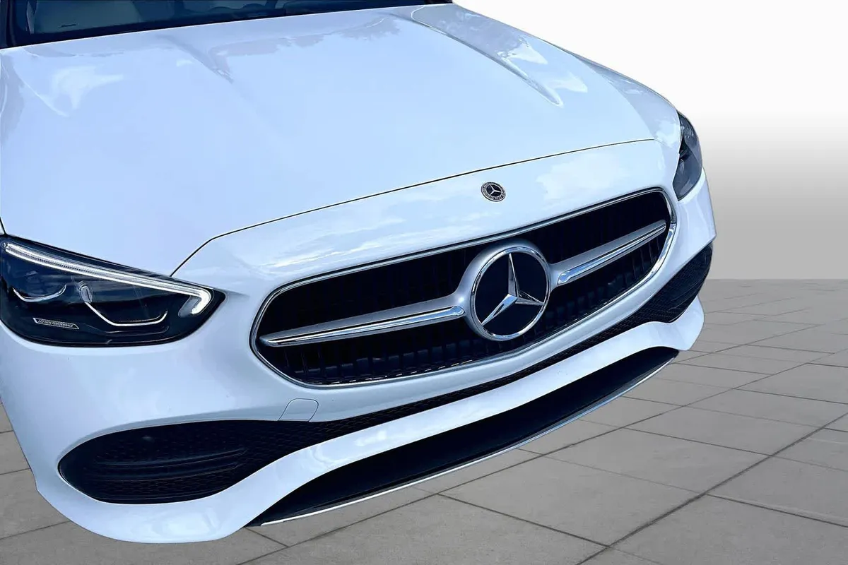 2025 Mercedes-Benz C 300 C 300 thumbnail 30