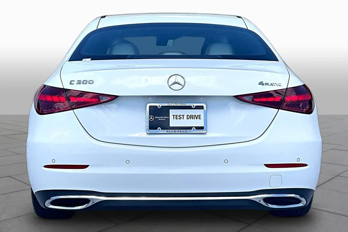 2025 Mercedes-Benz C 300 C 300 thumbnail 5