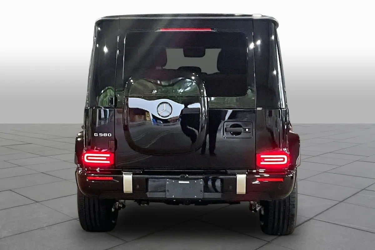 2025 Mercedes-Benz G 580e G 580e thumbnail 4