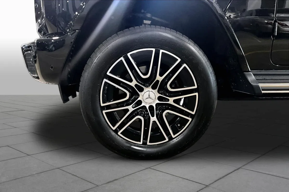 2025 Mercedes-Benz G 580e G 580e thumbnail 9